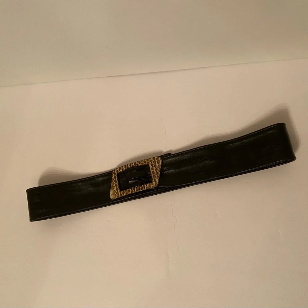 N/A womens accessory